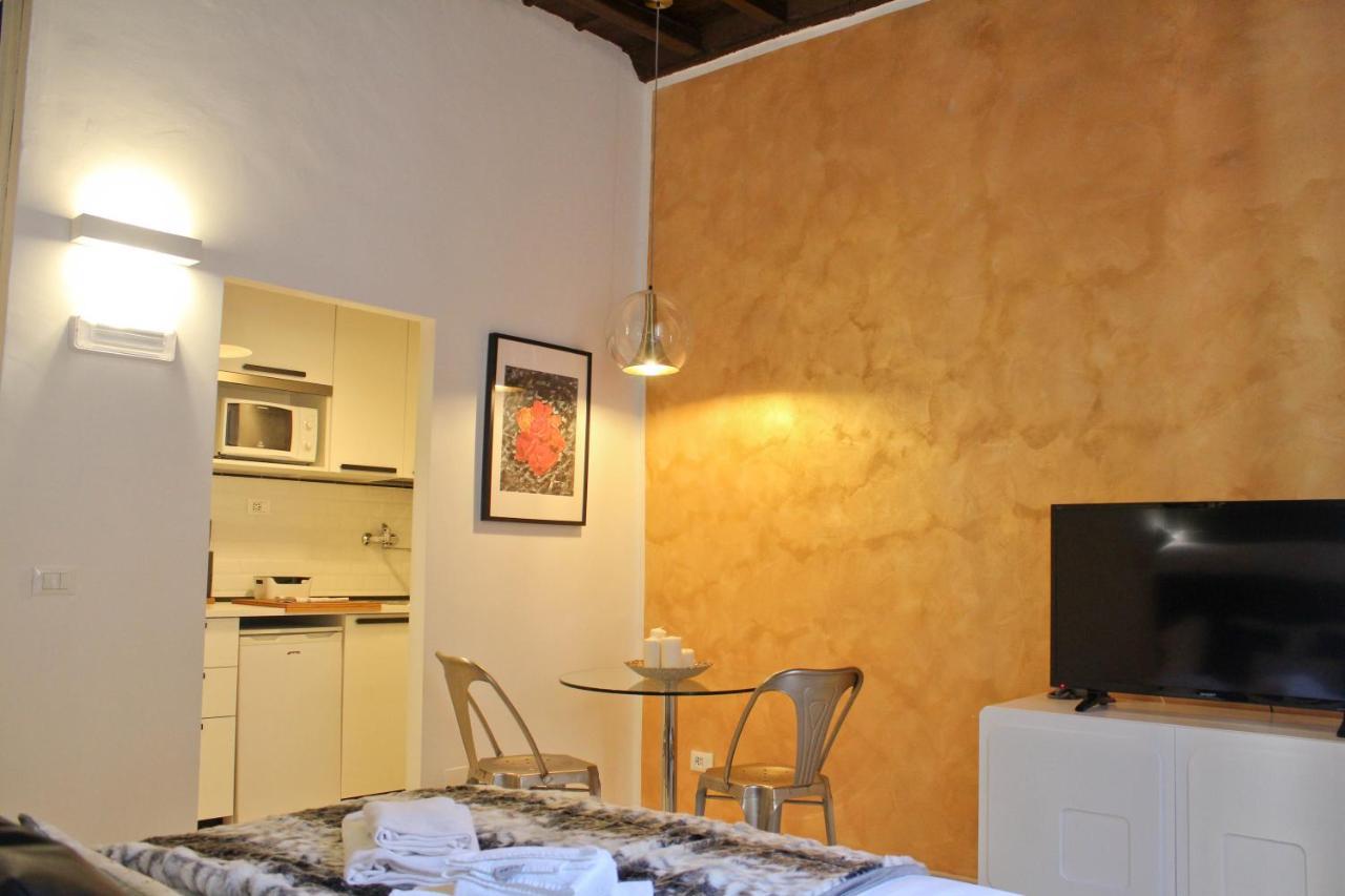 Sophisticated Decor -topcollection Apartment Rome